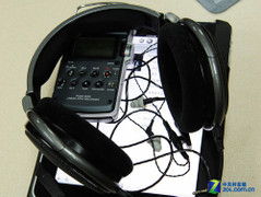 最具創(chuàng)意的藍(lán)牙耳機(jī) 中锘基z w88熱賣